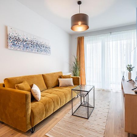 Blooming Budapest Apartment With Free Underground Parking Экстерьер фото
